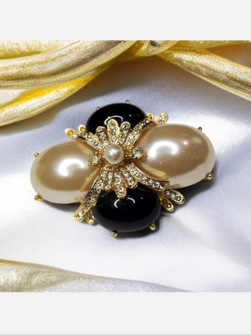 Joan Rivers Vintage 90's Onyx Pearl Crystal Deco Brooch